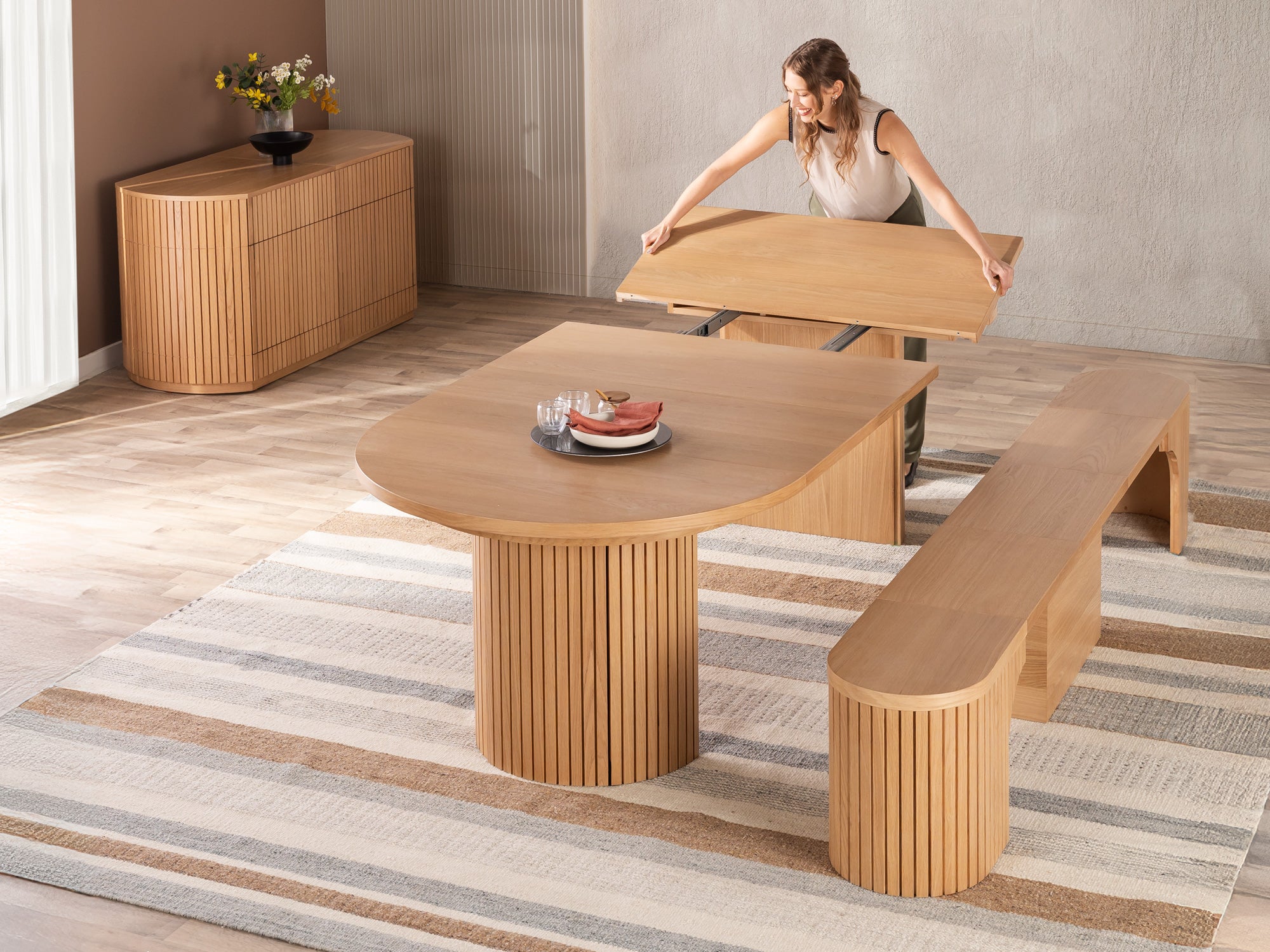 Transformer-round-table-scandinavian-oak-the-practical-functionality-lifestyle-model-4x3-1 Round Dining Set - The Practical - Image 1
