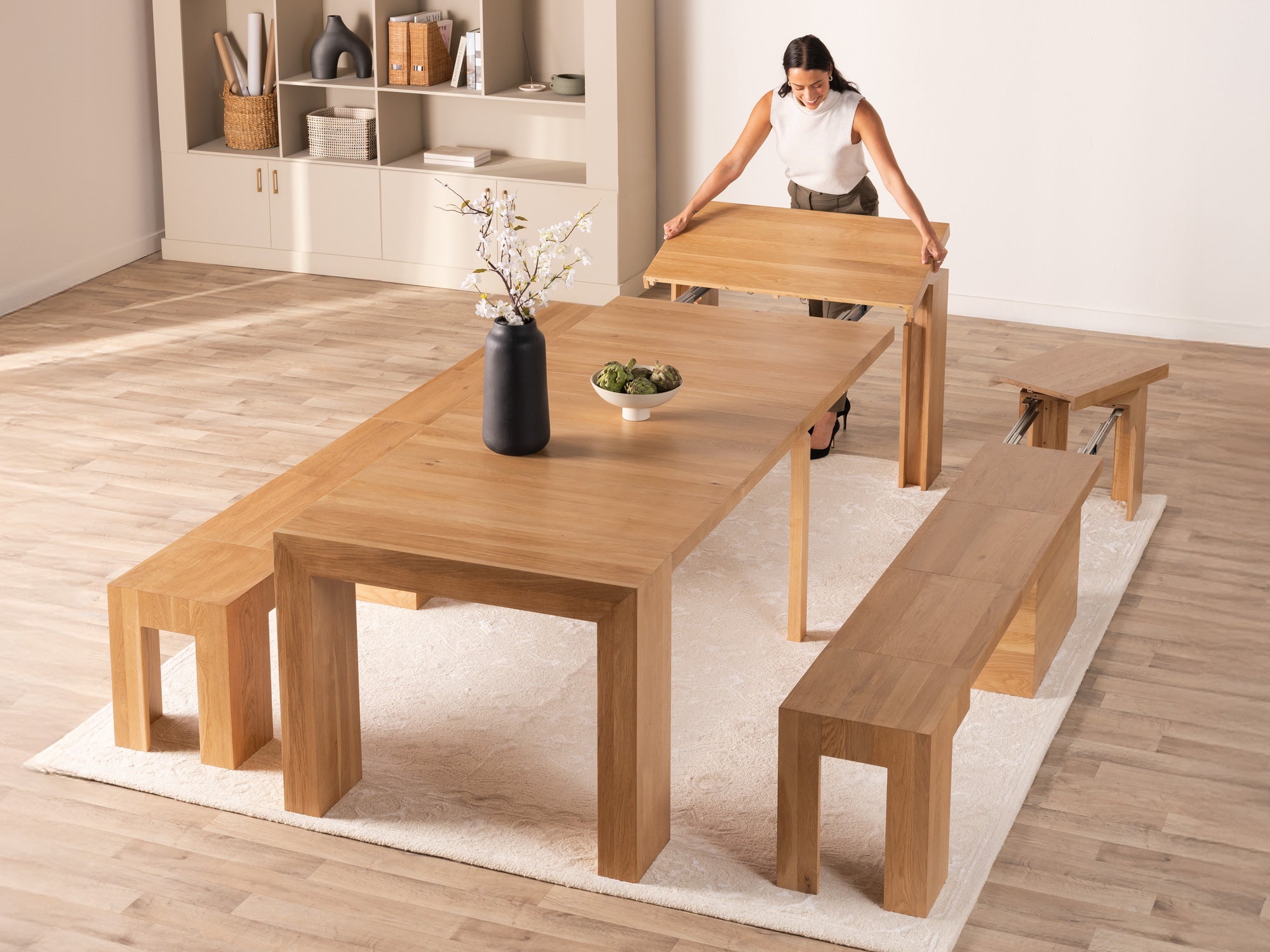 Transformer-table-scandinavian-oak-the-gathering-functionality-lifestyle-4x3-1 Dining Set - The Gathering - Image 1